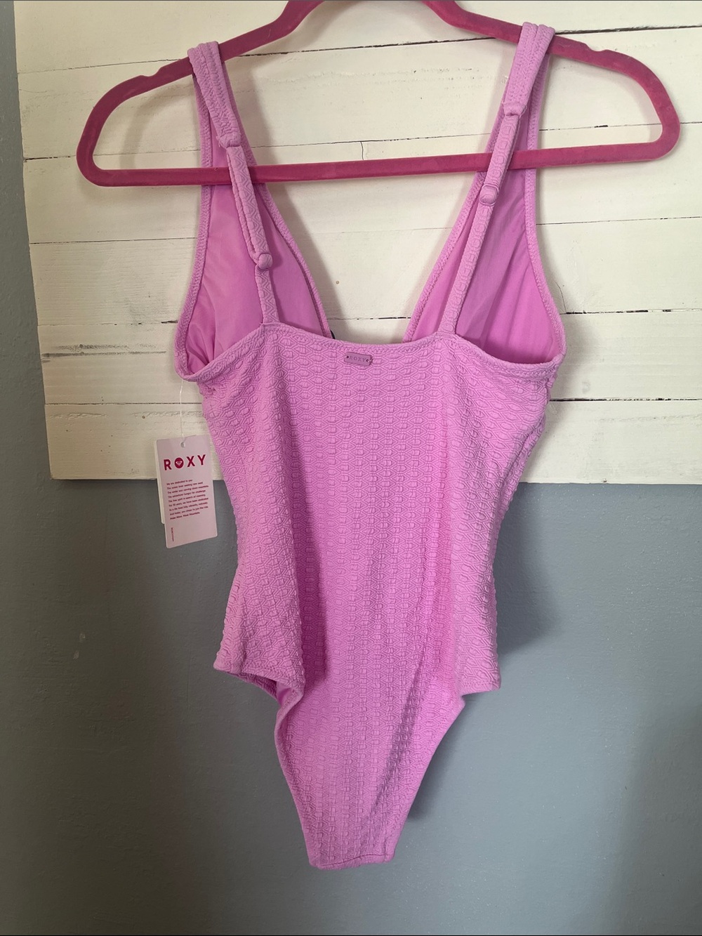 Roxy Pink Textured Keyhole One-Piece Swimsuit - Picture 4 of 5